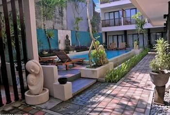 Kubu Hotel Kuta  Ngoại thất bức ảnh