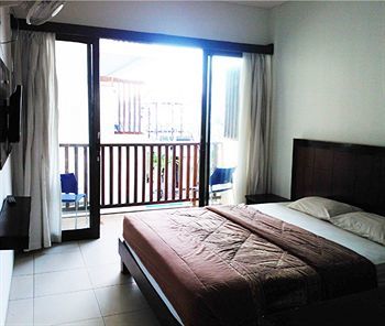 Kubu Hotel Kuta  Ngoại thất bức ảnh