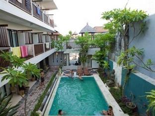 Kubu Hotel Kuta  Ngoại thất bức ảnh